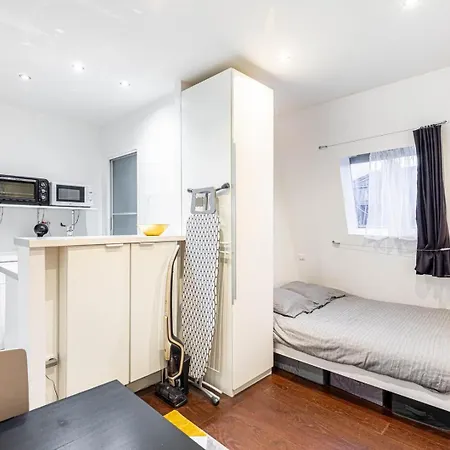 Guestready - Confortable A 2 Pas Du Louvre Appartement Paris