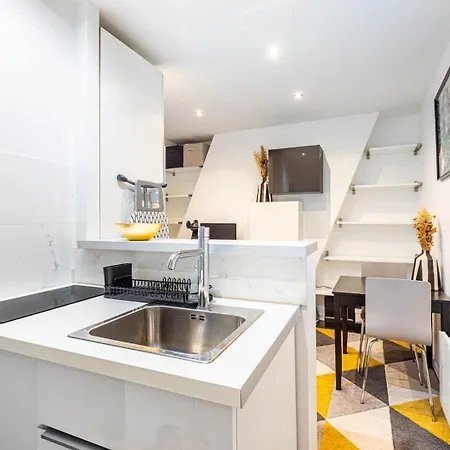 Guestready - Confortable A 2 Pas Du Louvre *